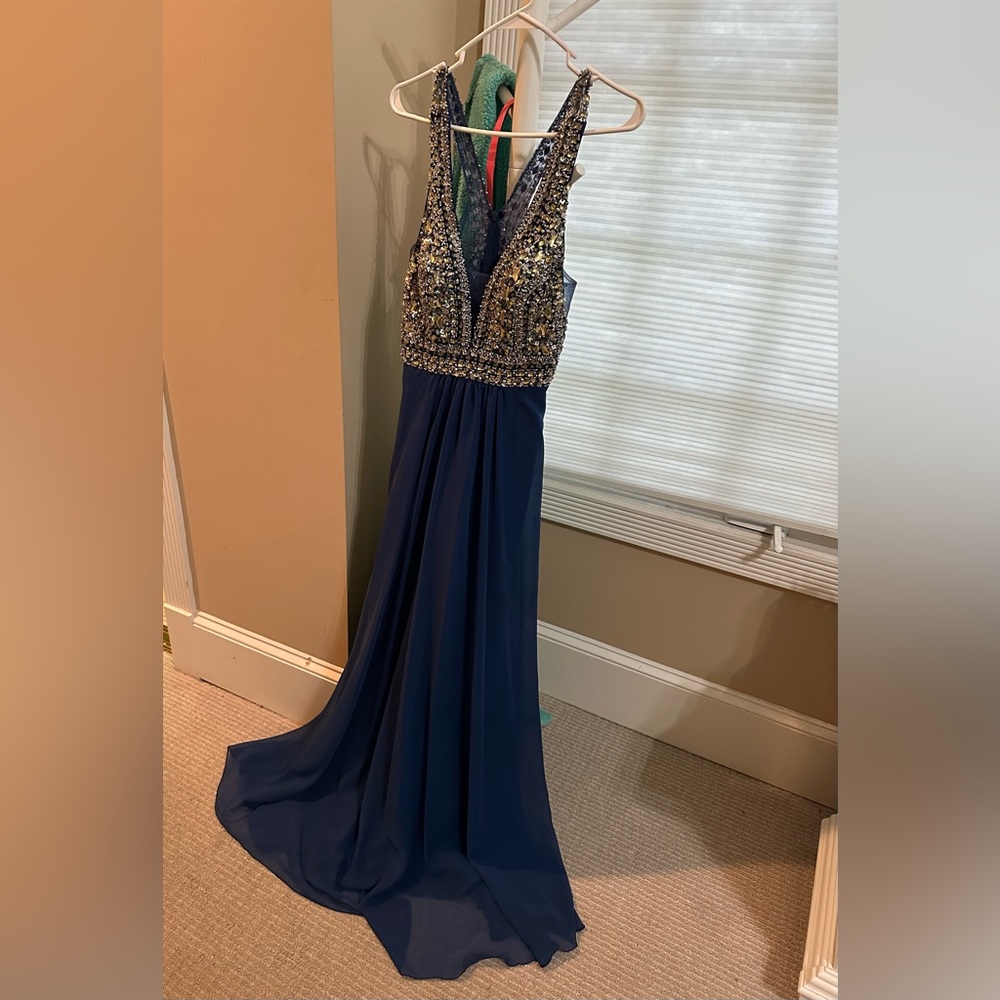 Beautiful prom dress, like brand new! Only wore once